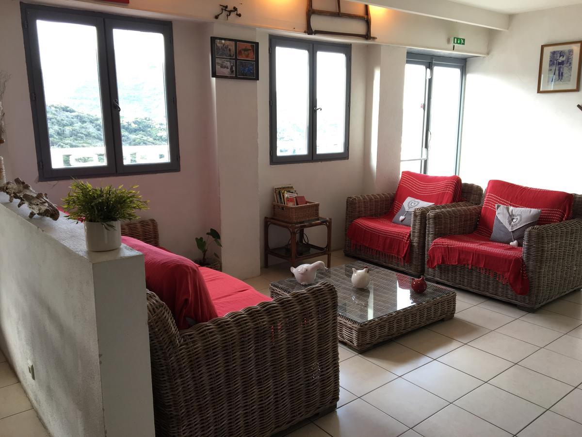 U Fracintu Hotell Fozzano Exteriör bild