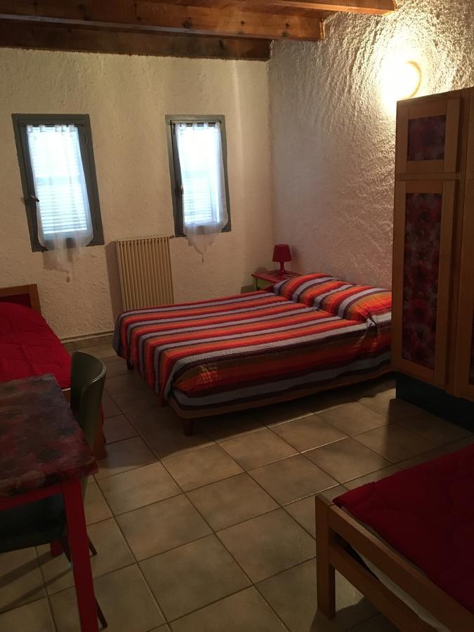 U Fracintu Hotell Fozzano Exteriör bild
